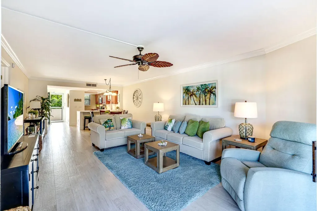 270 N Collier Marco Island FL 34145