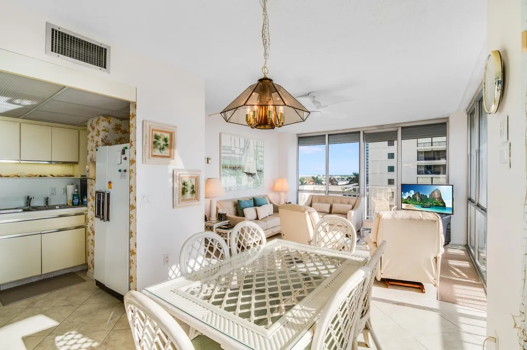 140 Seaview Marco Island FL 34145