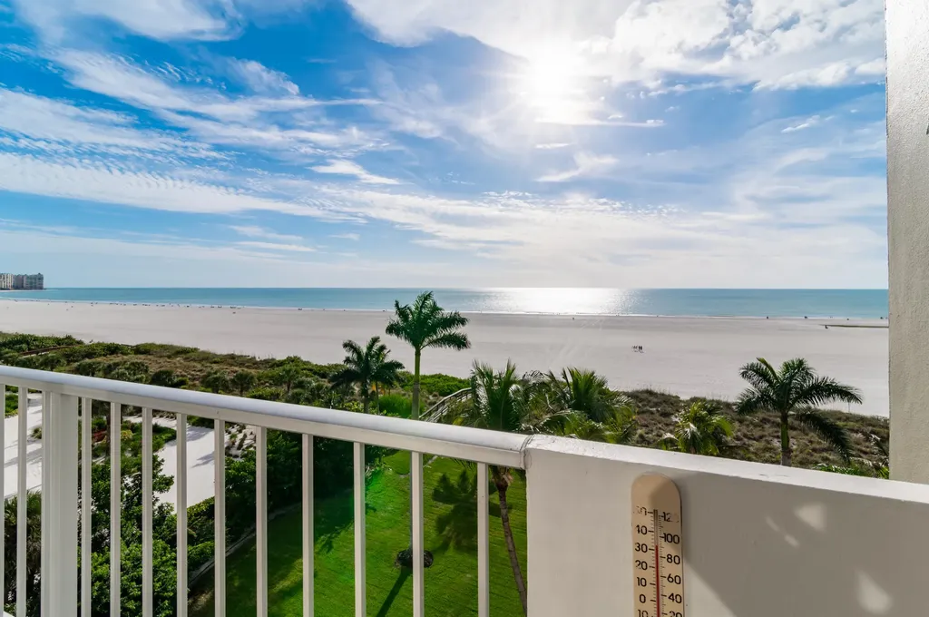 140 Seaview Marco Island FL 34145