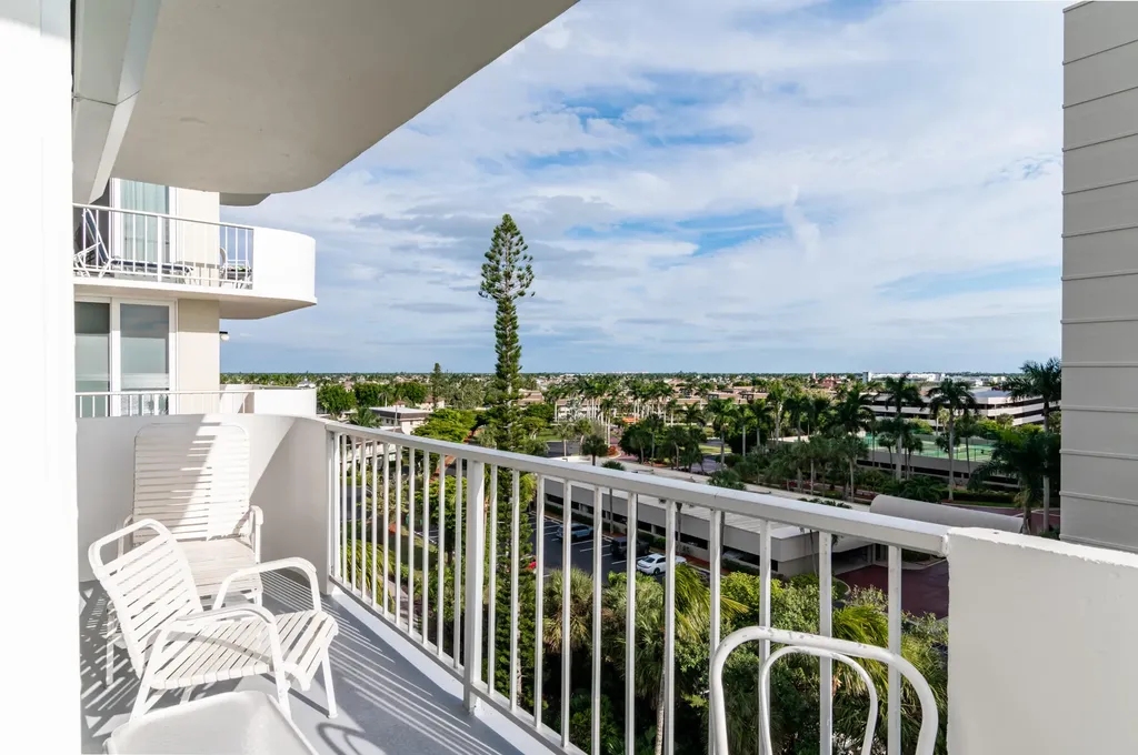 140 Seaview Marco Island FL 34145