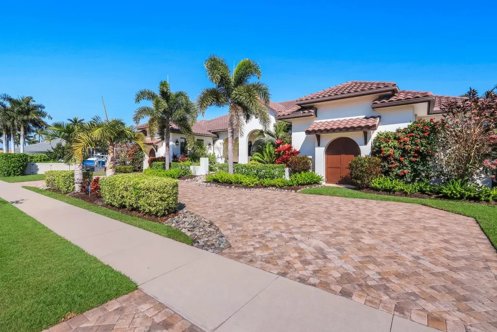 1400 Forrest Court Marco Island FL 34145
