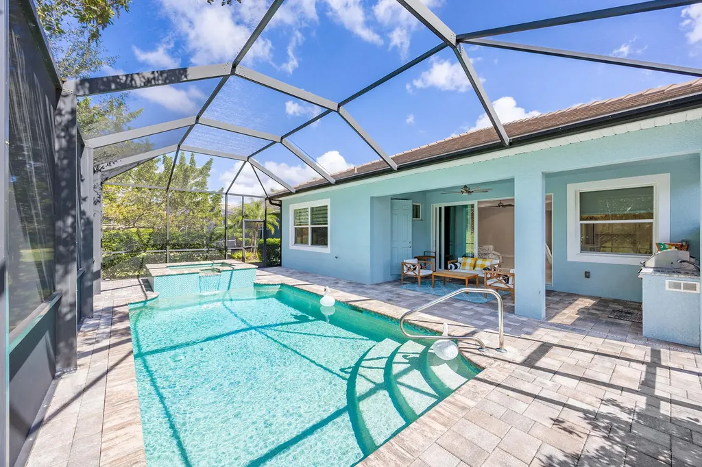 14520 Stern Way Naples FL 34114