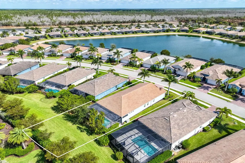 14520 Stern Way Naples FL 34114