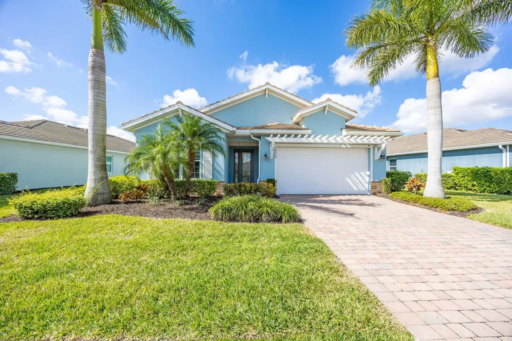 14520 Stern Way Naples FL 34114