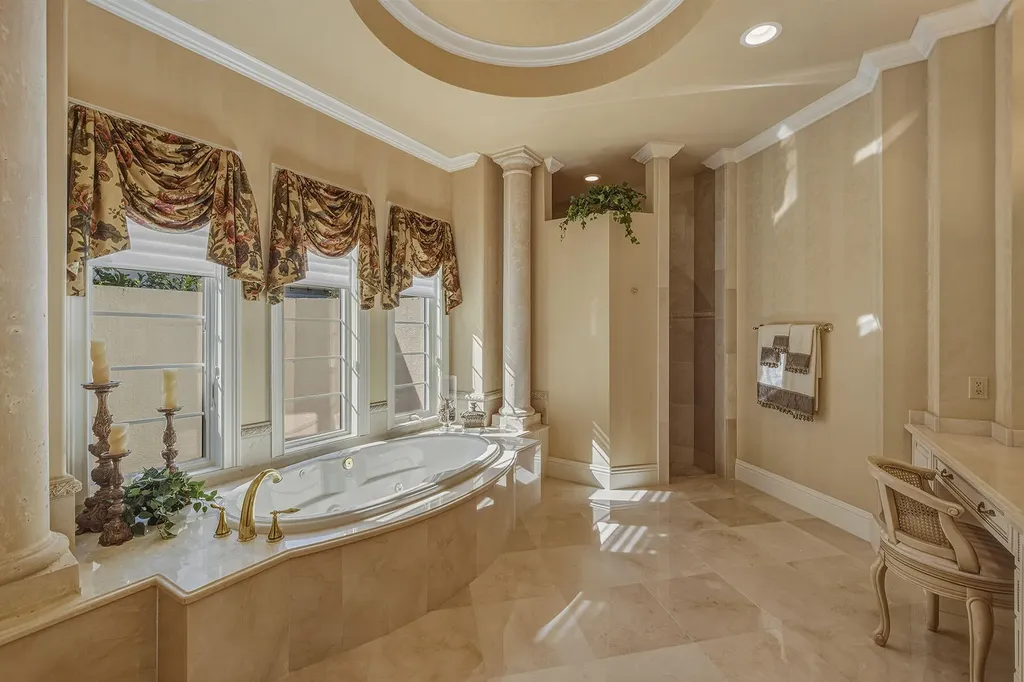 3840 Isla Del Sol Way Naples FL 34114