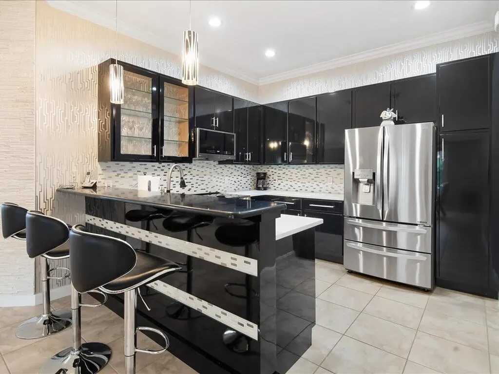 8687 Genova Court Naples FL 34114