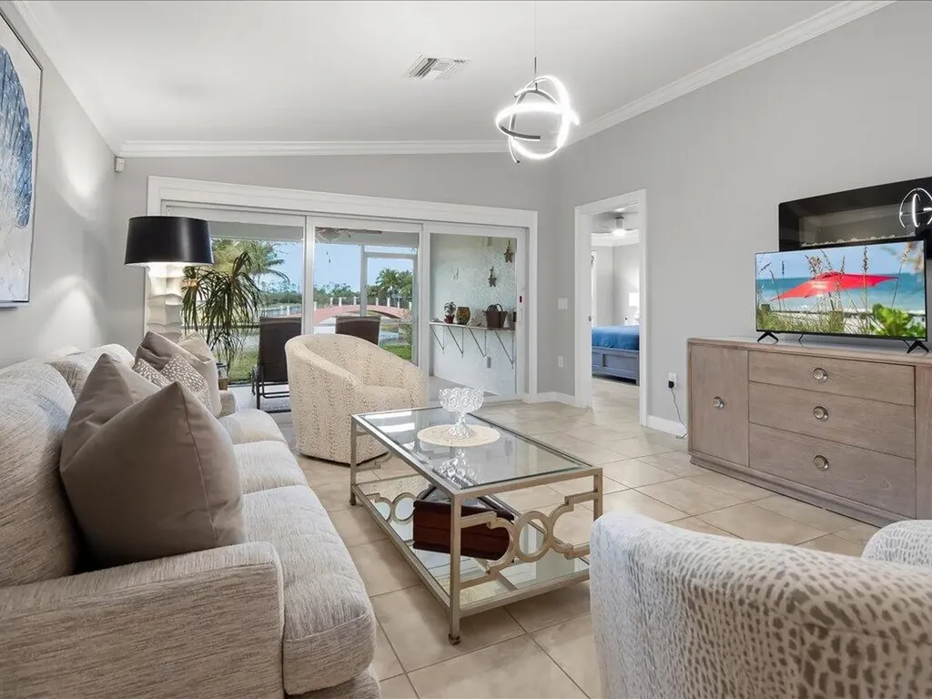 8687 Genova Court Naples FL 34114