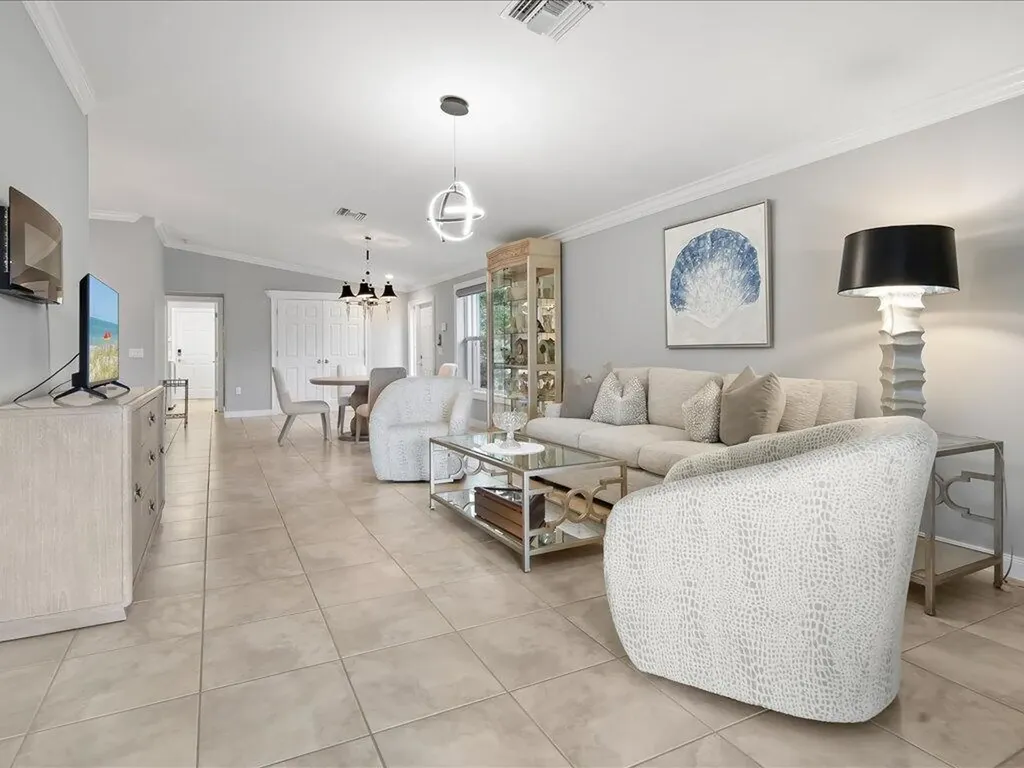 8687 Genova Court Naples FL 34114