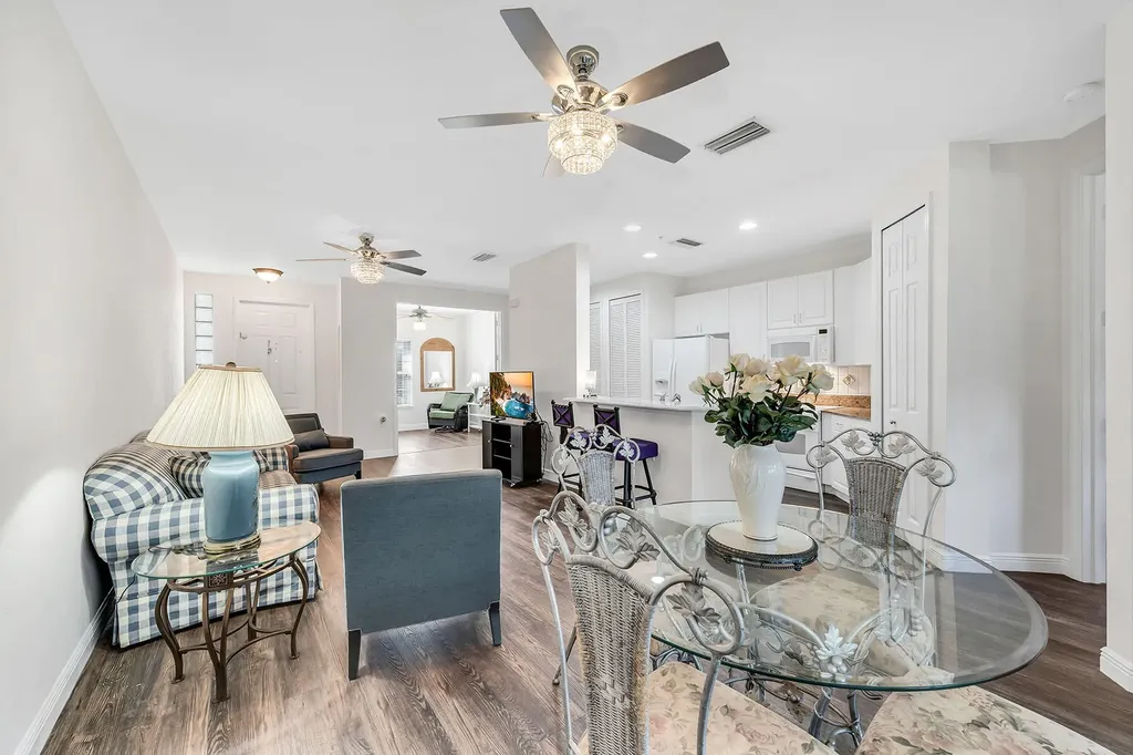 1360 Sweetwater Cove Naples FL 34110