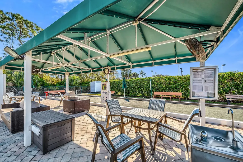 1360 Sweetwater Cove Naples FL 34110