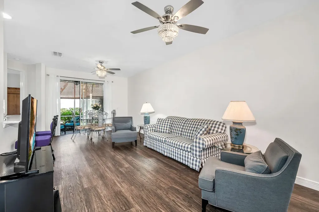 1360 Sweetwater Cove Naples FL 34110