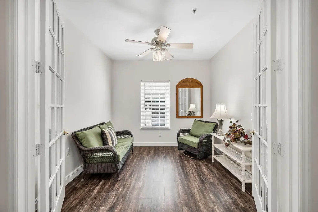 1360 Sweetwater Cove Naples FL 34110