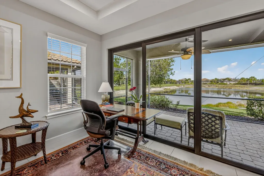 8025 Calle Canovas Court Naples FL 34114