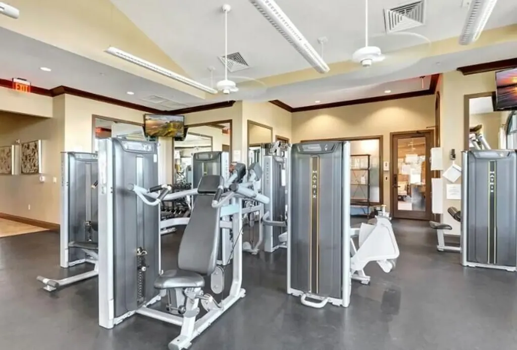 8025 Calle Canovas Court Naples FL 34114