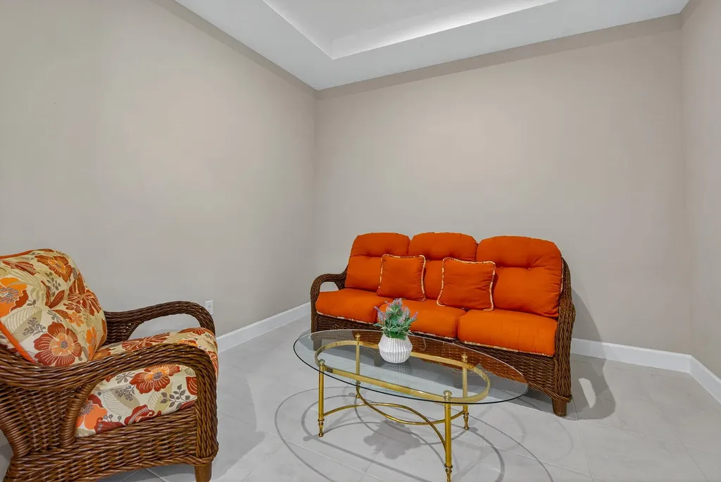 8025 Calle Canovas Court Naples FL 34114