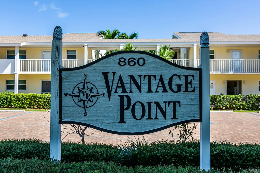 860 Panama Court Marco Island FL 34145