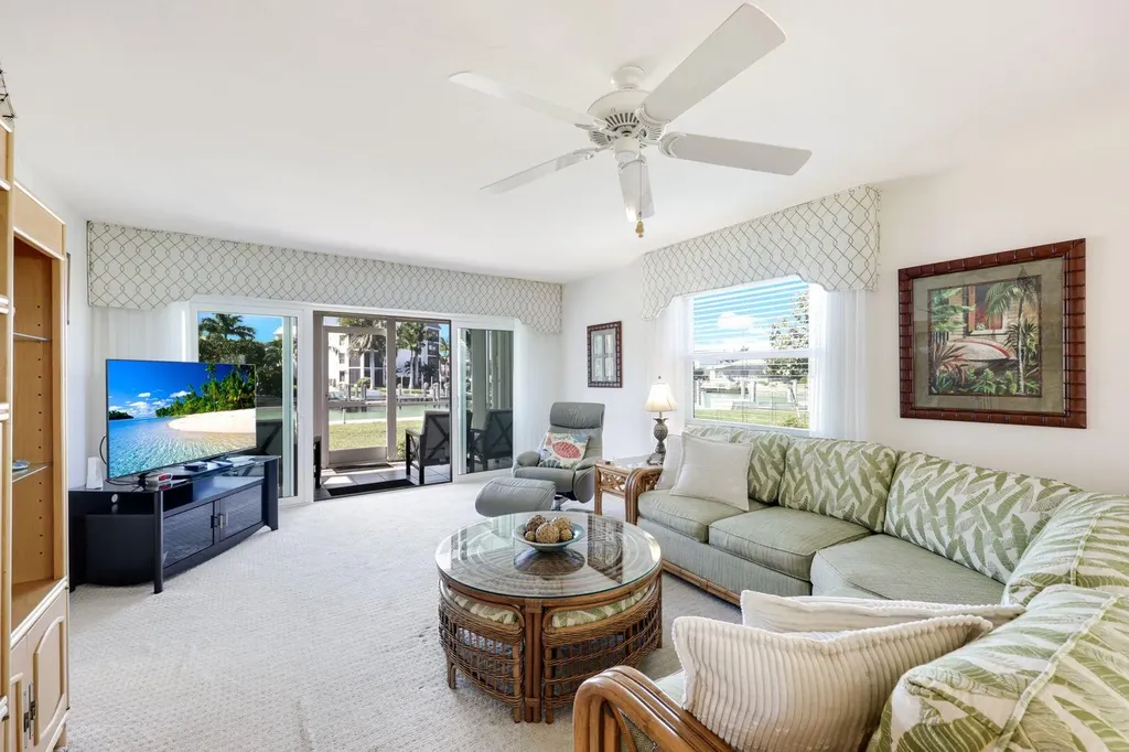 860 Panama Court Marco Island FL 34145