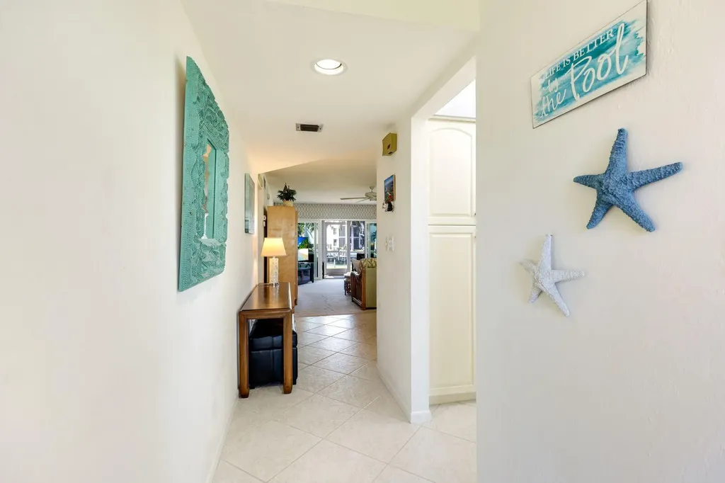 860 Panama Court Marco Island FL 34145