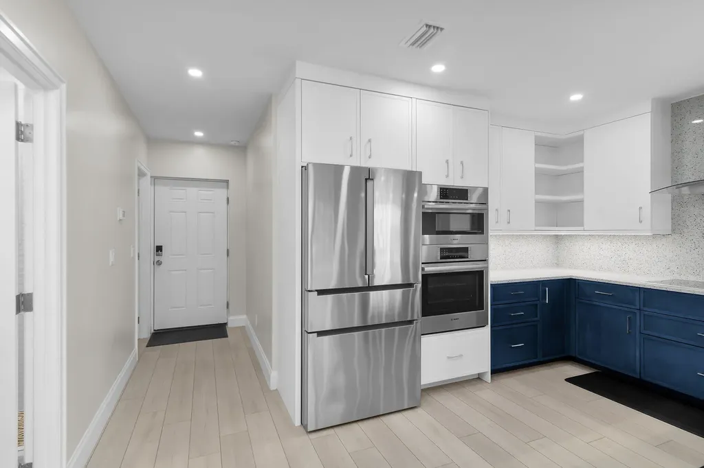 291 S Collier Marco Island FL 34145