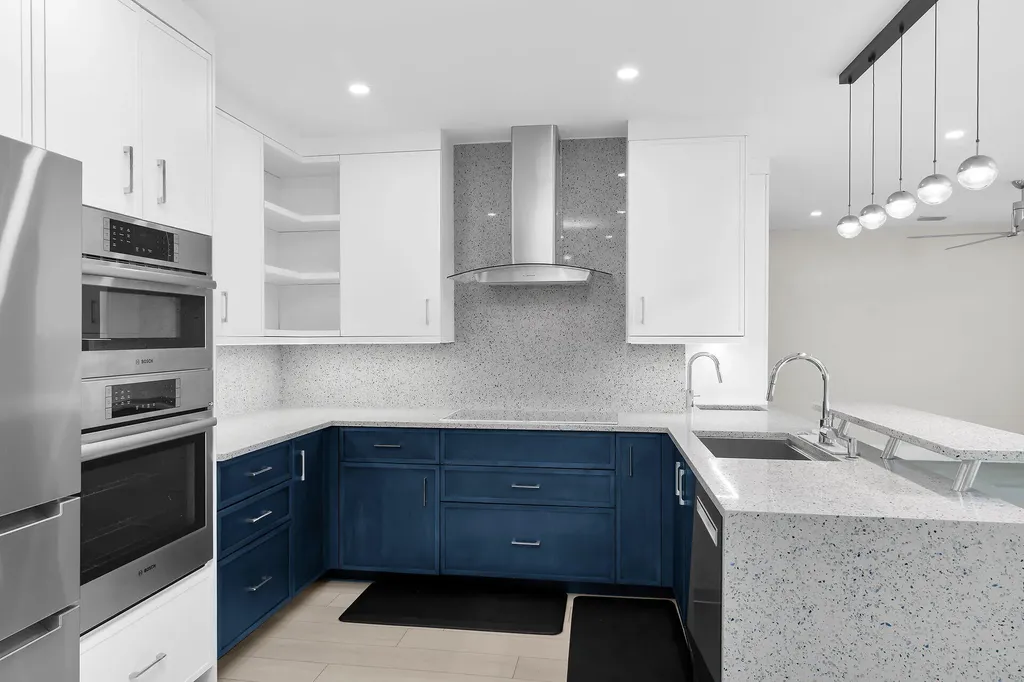 291 S Collier Marco Island FL 34145