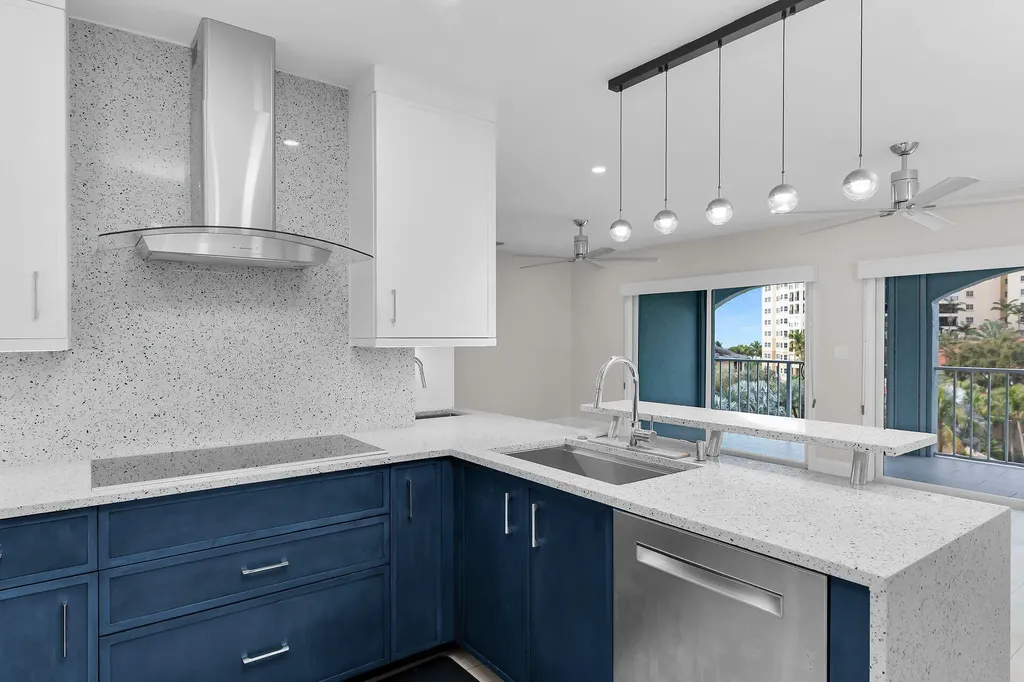 291 S Collier Marco Island FL 34145