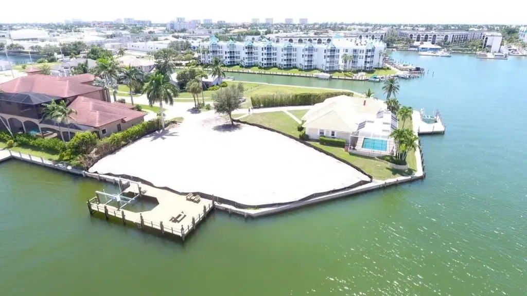 1231 Redwood Court Marco Island FL 34145