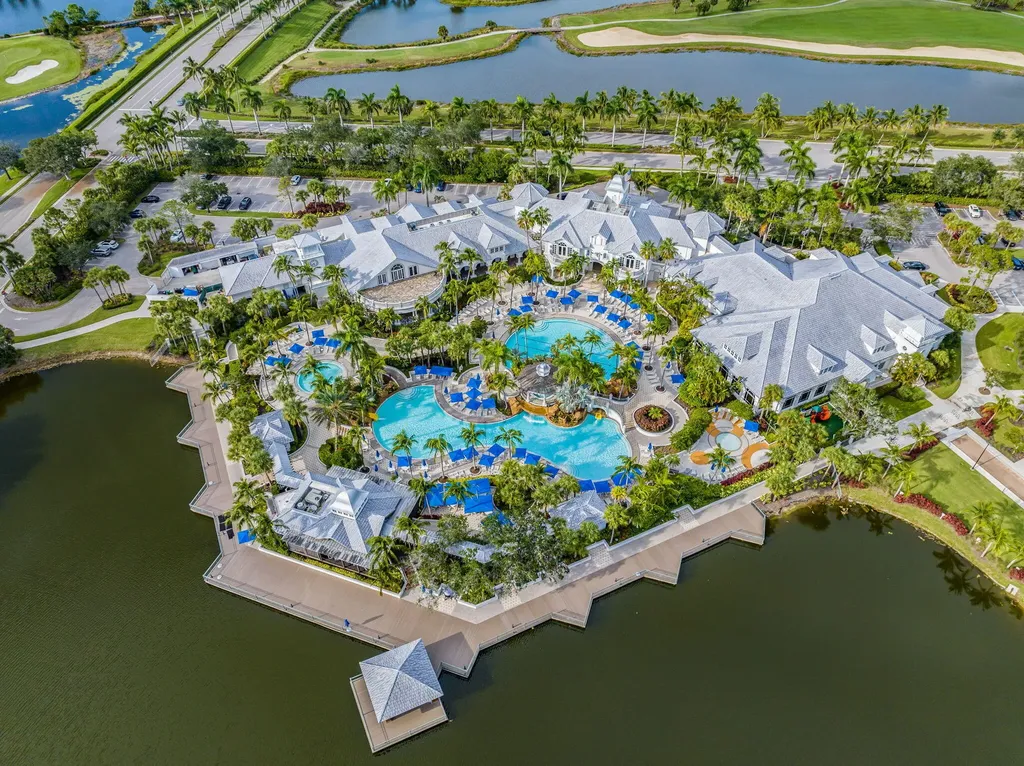 9288 Grassi Way Naples FL 34114