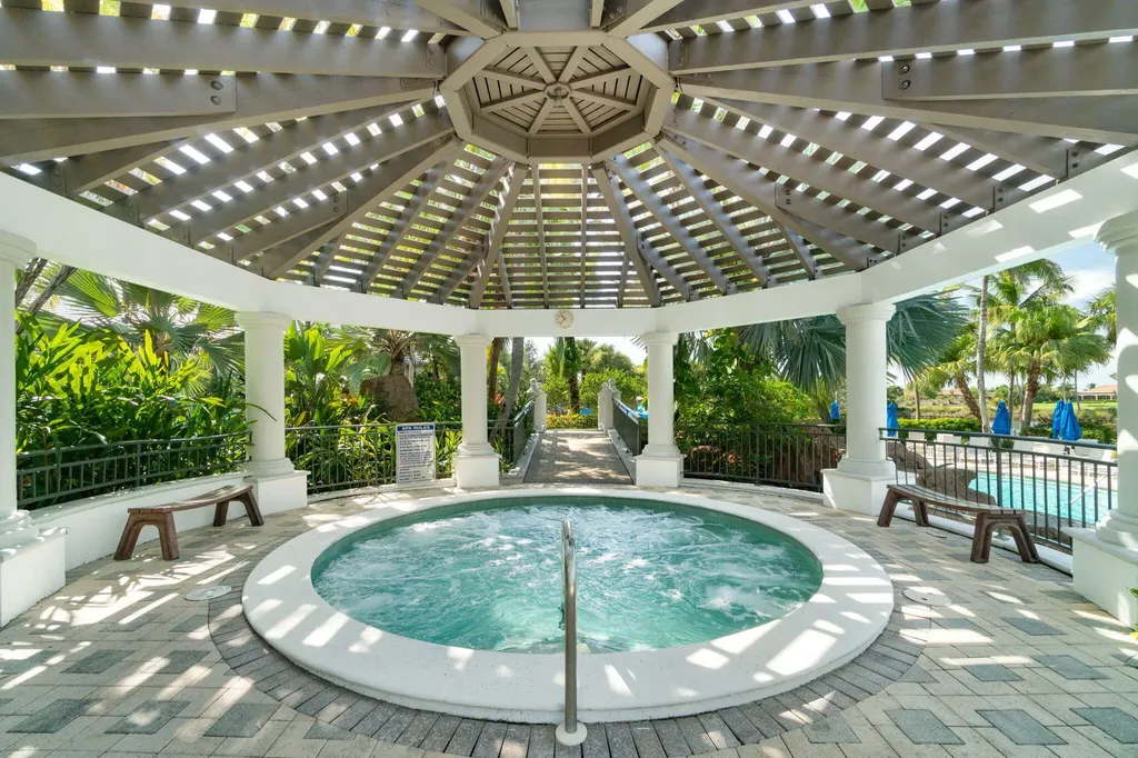 9288 Grassi Way Naples FL 34114