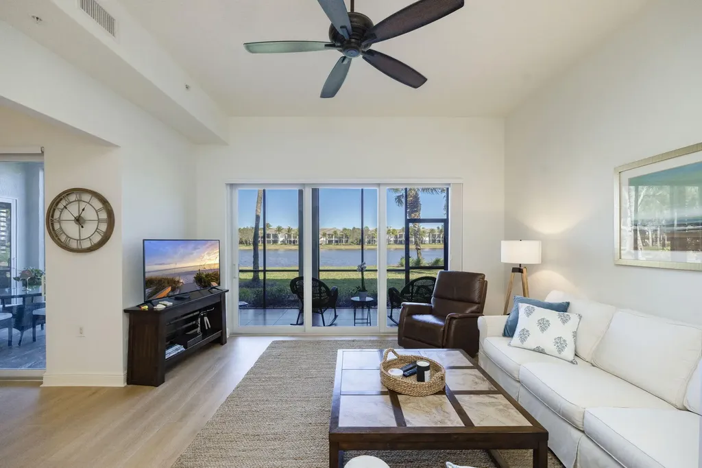 9288 Grassi Way Naples FL 34114