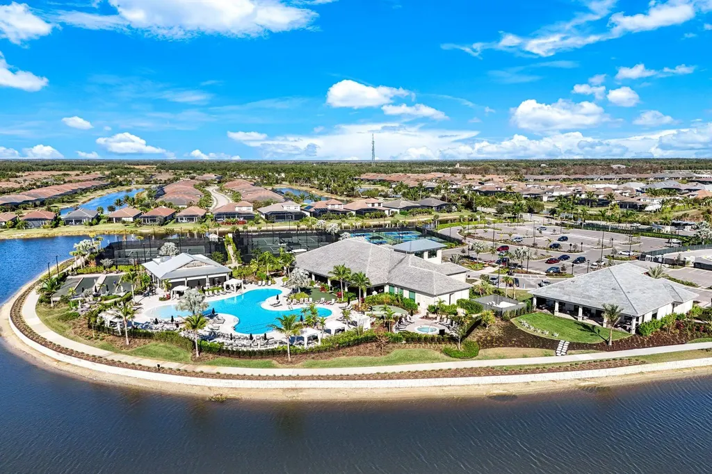 15336 Lucerna Street Naples FL 34114