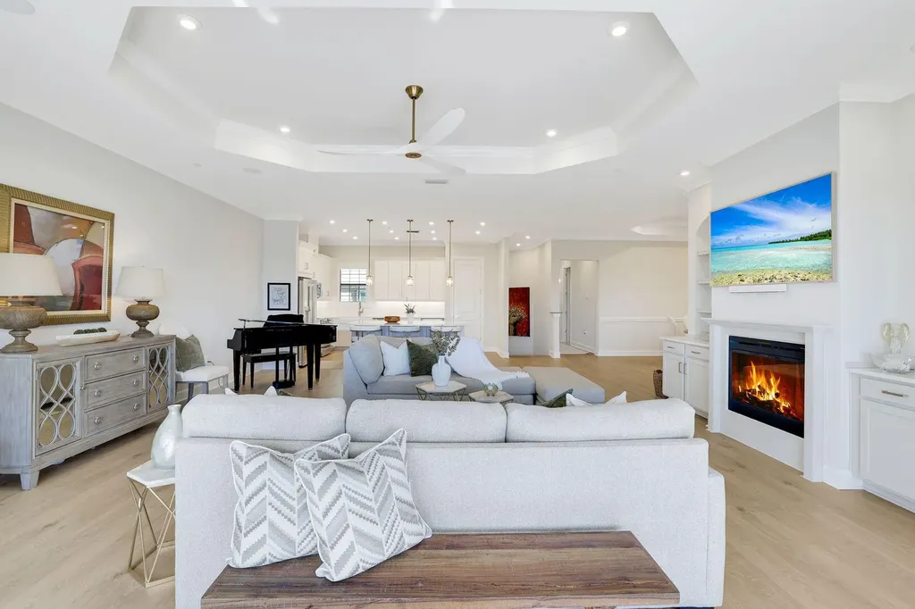 15336 Lucerna Street Naples FL 34114