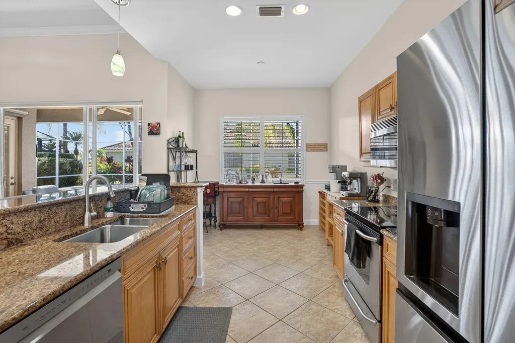 3350 Sandpiper Way Naples FL 34109