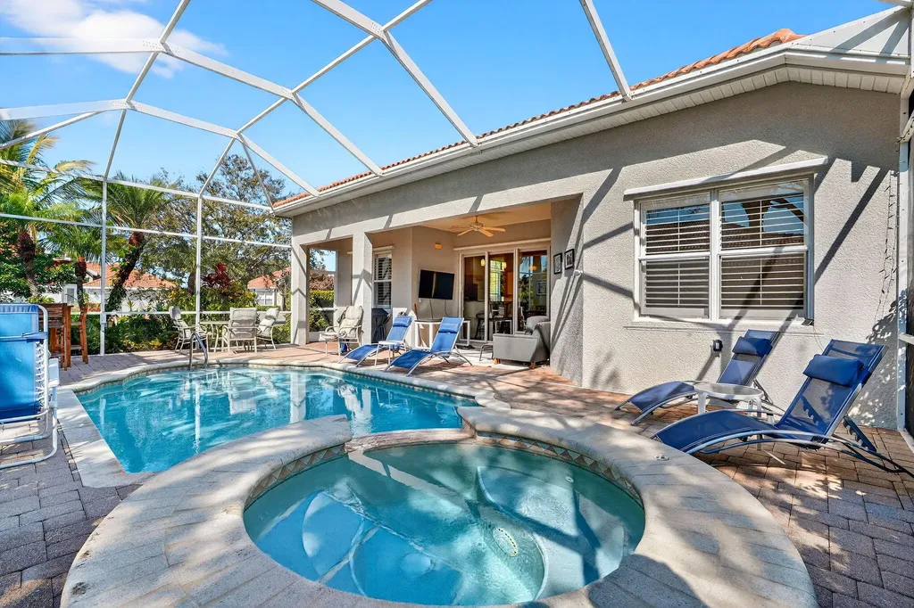 3350 Sandpiper Way Naples FL 34109