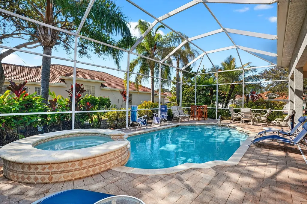 3350 Sandpiper Way Naples FL 34109
