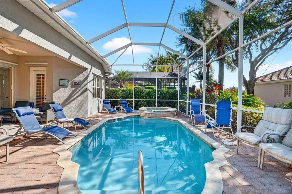 3350 Sandpiper Way Naples FL 34109