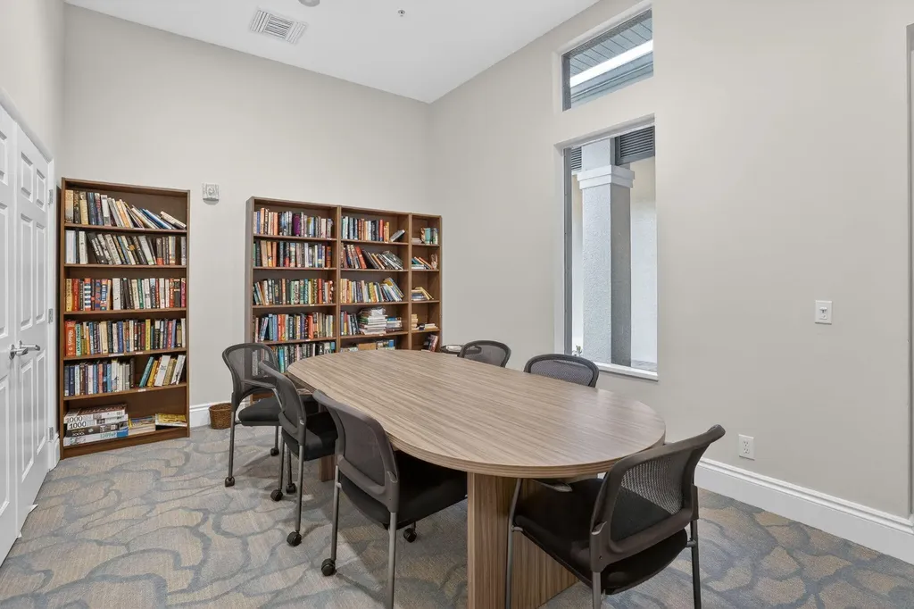 3350 Sandpiper Way Naples FL 34109