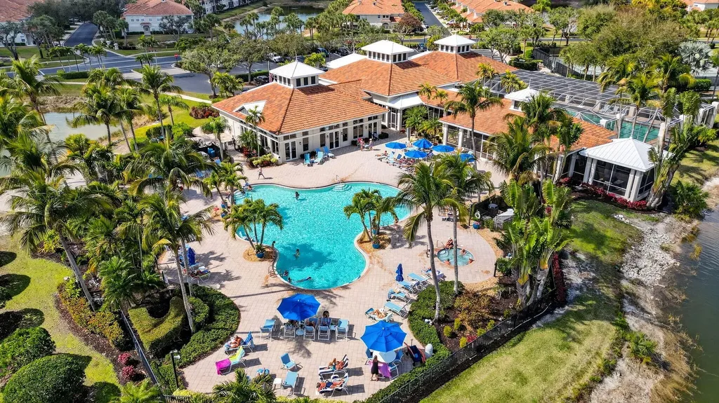 3350 Sandpiper Way Naples FL 34109