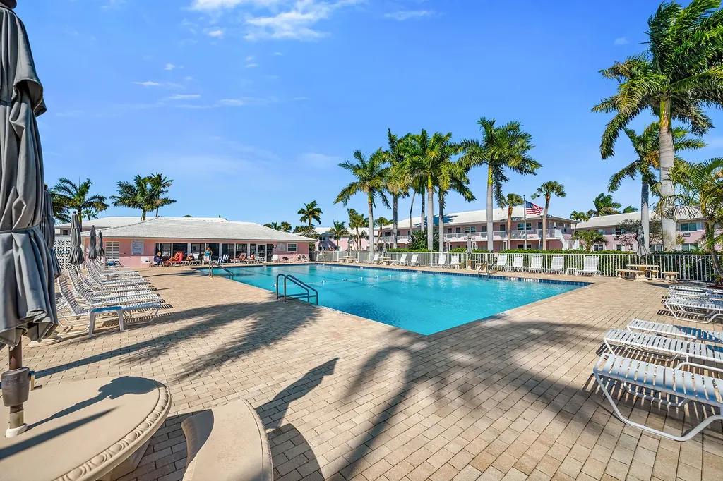 190 N Collier Boulevard Marco Island FL 34145