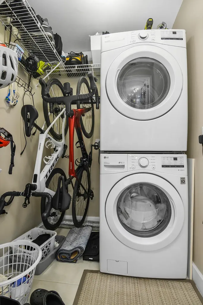 133 Vintage Bay Marco Island FL 34145