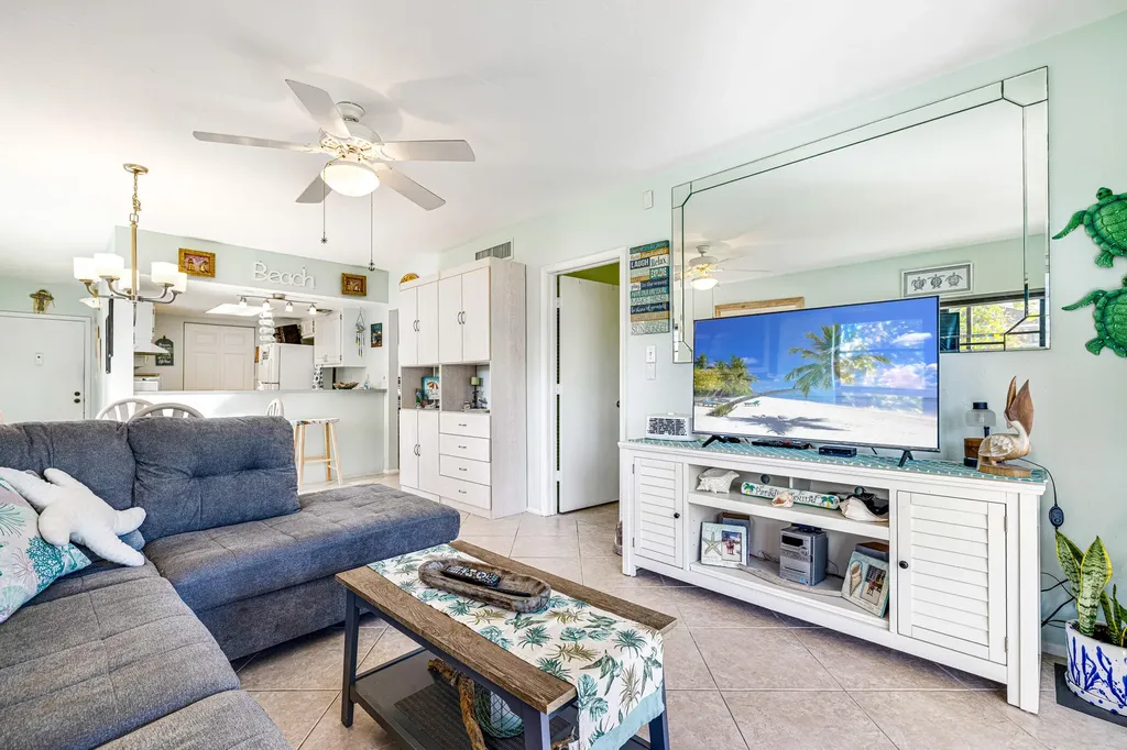 27 Greenbrier Marco Island FL 34145