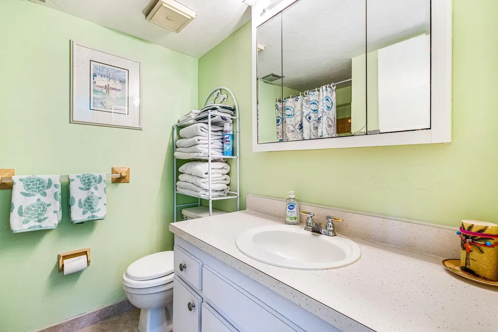 27 Greenbrier Marco Island FL 34145