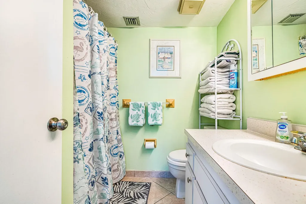 27 Greenbrier Marco Island FL 34145