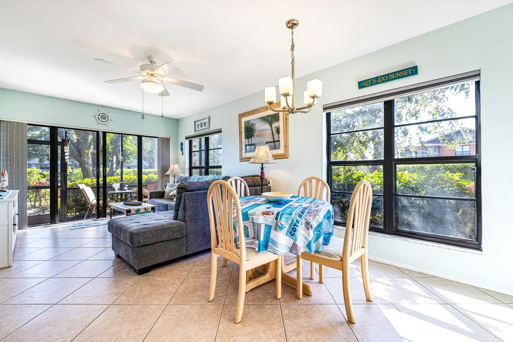 27 Greenbrier Marco Island FL 34145