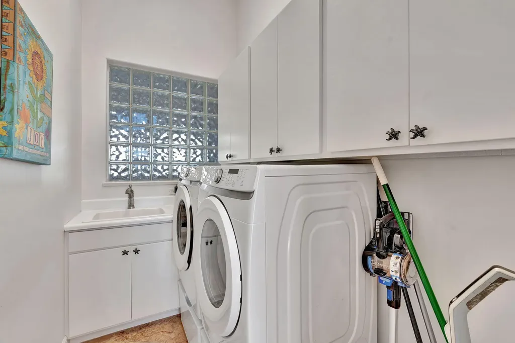 159 Geranium Court Marco Island FL 34145