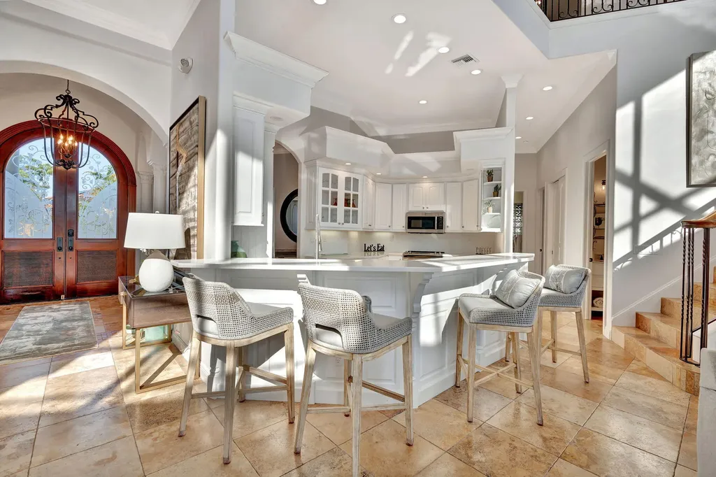 159 Geranium Court Marco Island FL 34145