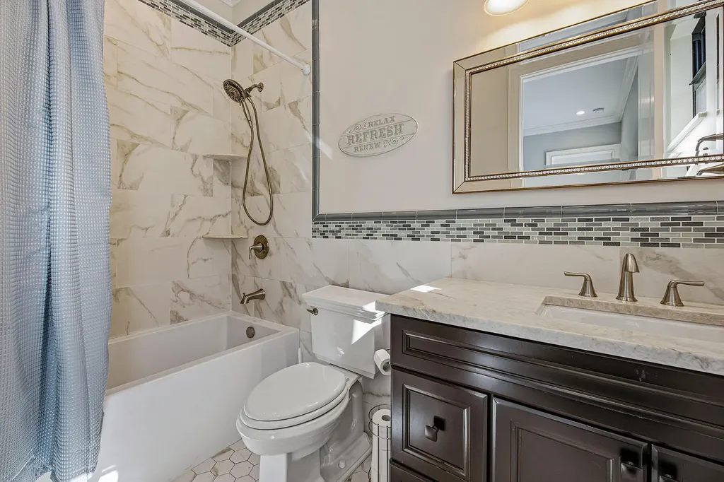 137 Hollyhock Court Marco Island FL 34145