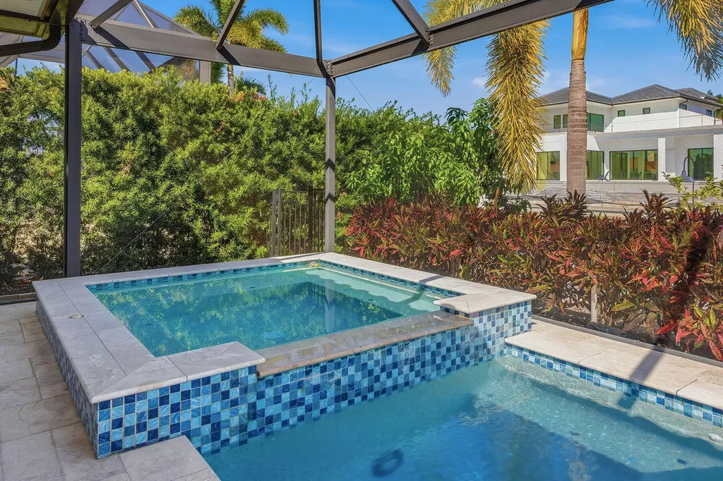 137 Hollyhock Court Marco Island FL 34145