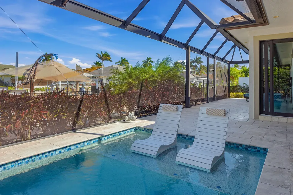 137 Hollyhock Court Marco Island FL 34145