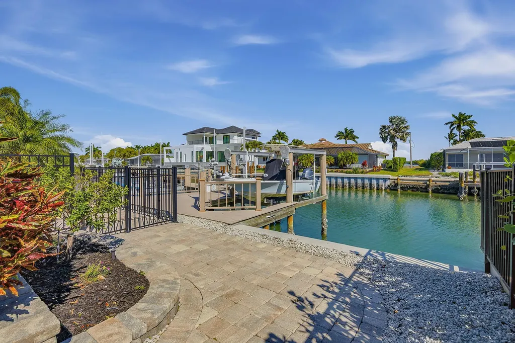 137 Hollyhock Court Marco Island FL 34145