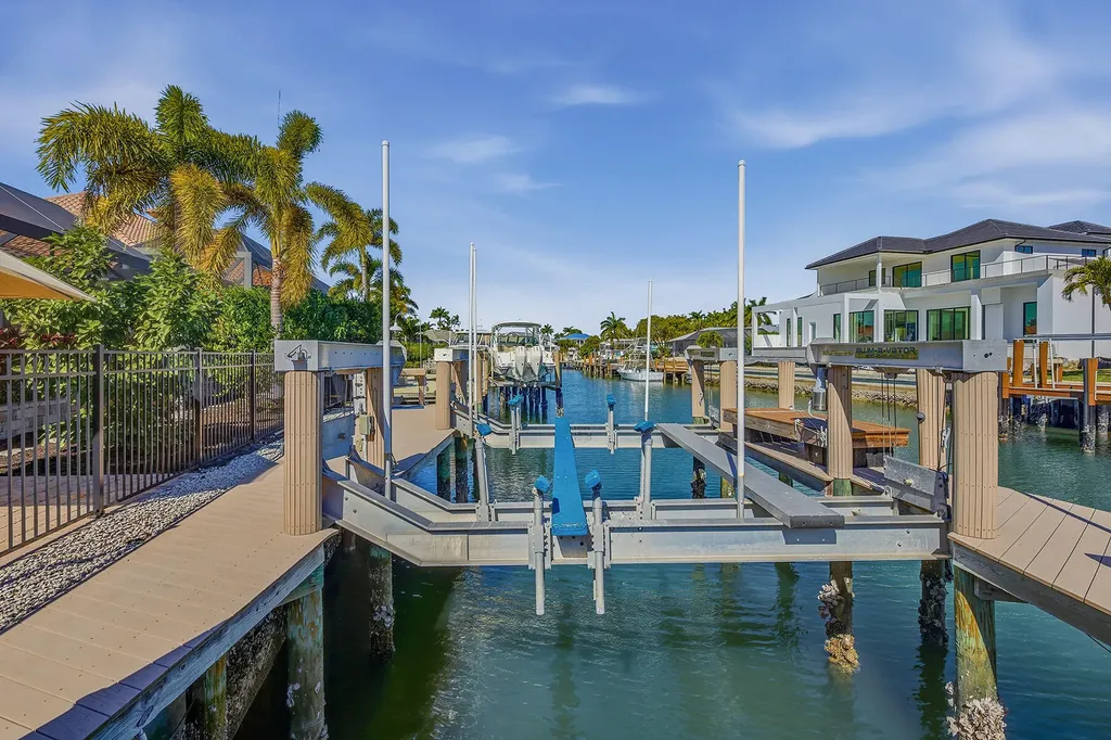 137 Hollyhock Court Marco Island FL 34145